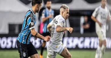 Santos cai diante do Grêmio e vê crise ampliar após terceira derrota seguida no Brasileiro