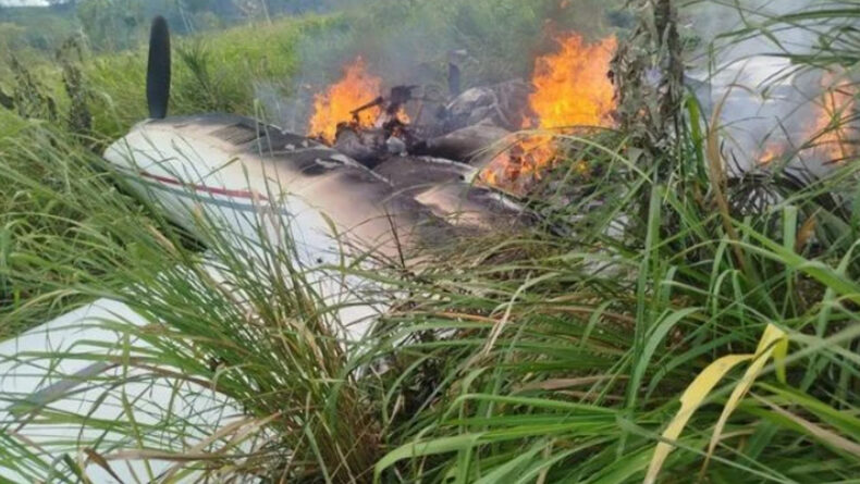 Caças da Força Aérea Brasileira interceptam avião carregado com droga no Pará